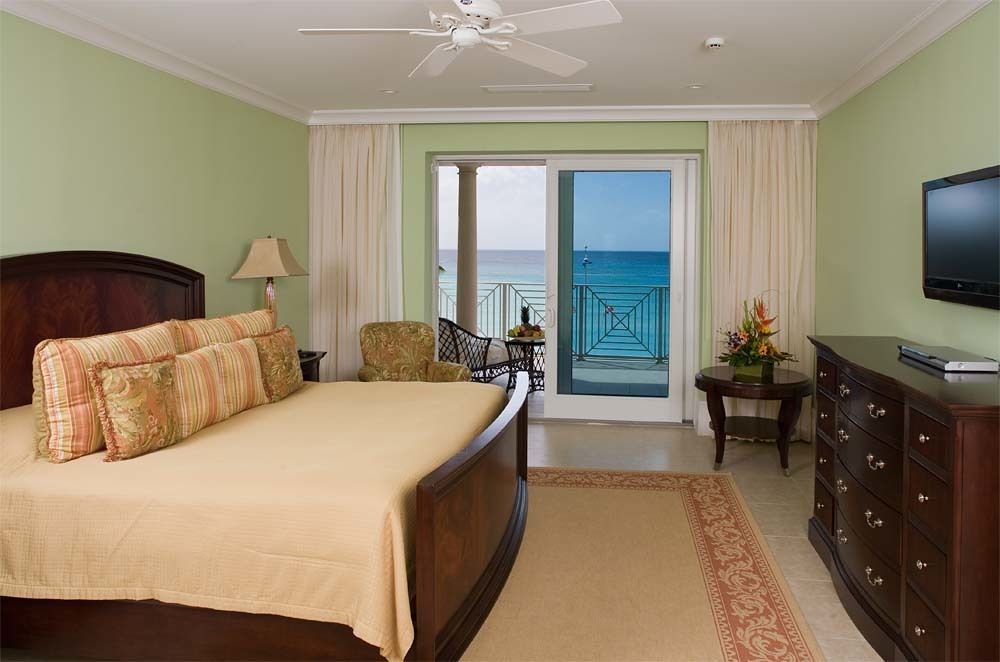 Caribbean Club Boutique Hotel, Grand Cayman Dog City Exterior foto